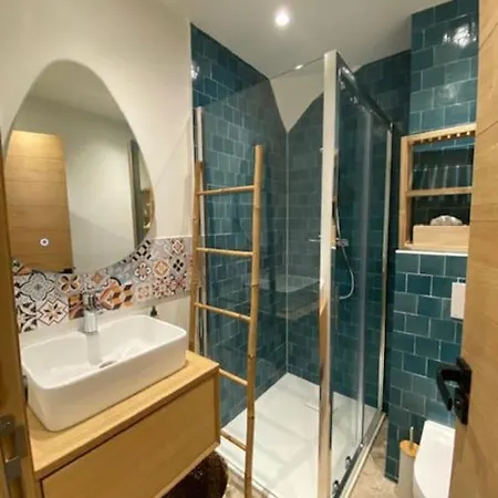 Appartement Charme & Authenticite Au Coeur De La Vieille